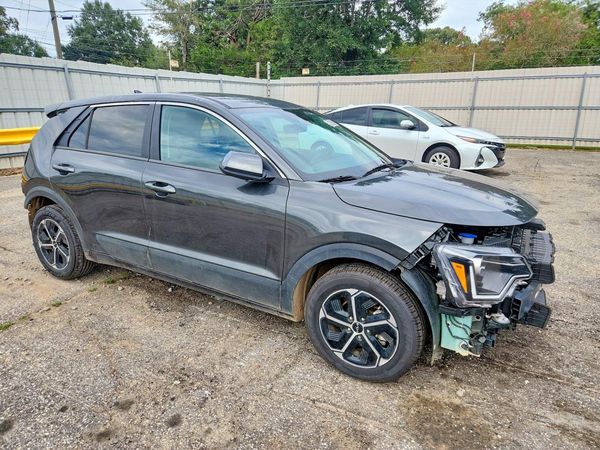 2026 KIA NIRO LX