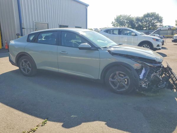 2026 KIA K4 LX, LXS
