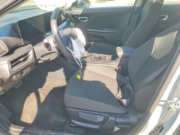 2026 KIA K4 LX, LXS
