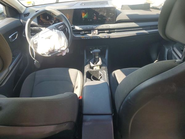 2026 KIA K4 LX, LXS