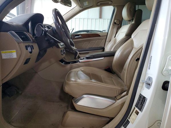 2013 MERCEDES-BENZ GL GL550 4MATIC — DENT