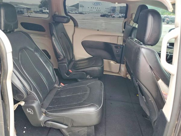 2020 CHRYSLER PACIFICA