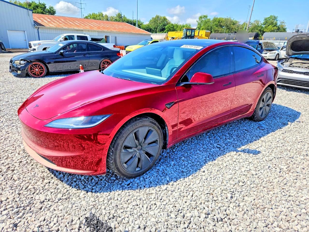 2026 TESLA MODEL 3