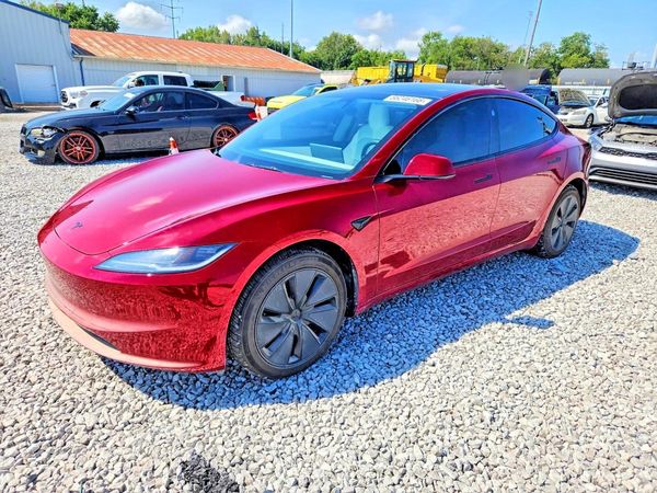 2026 TESLA MODEL 3