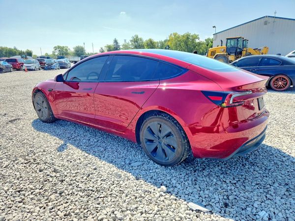 2026 TESLA MODEL 3