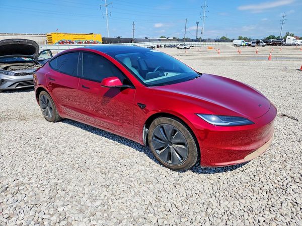 2026 TESLA MODEL 3