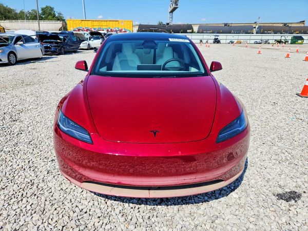 2026 TESLA MODEL 3