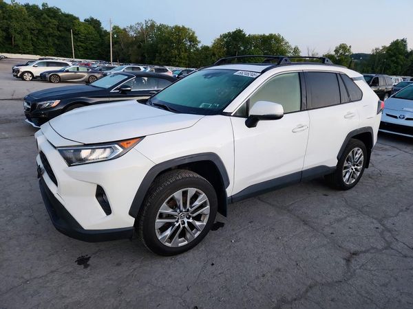 2019 TOYOTA RAV4 XLE Premium