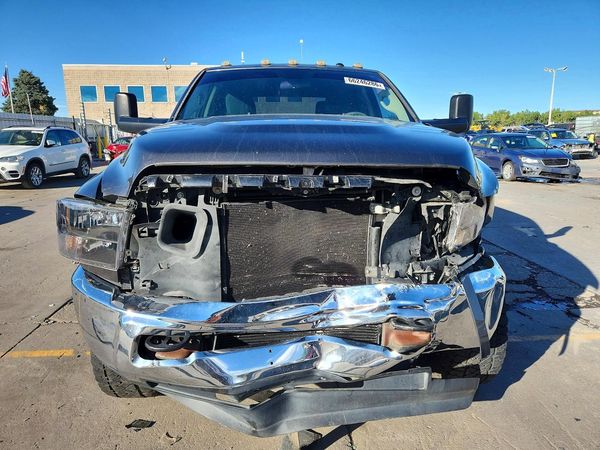 2017 RAM 3500 ST
