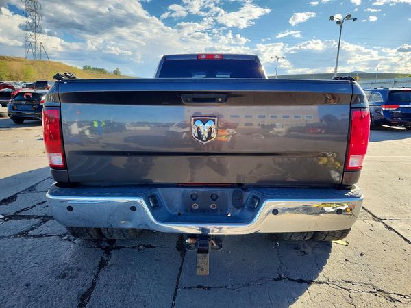 2017 RAM 3500 ST