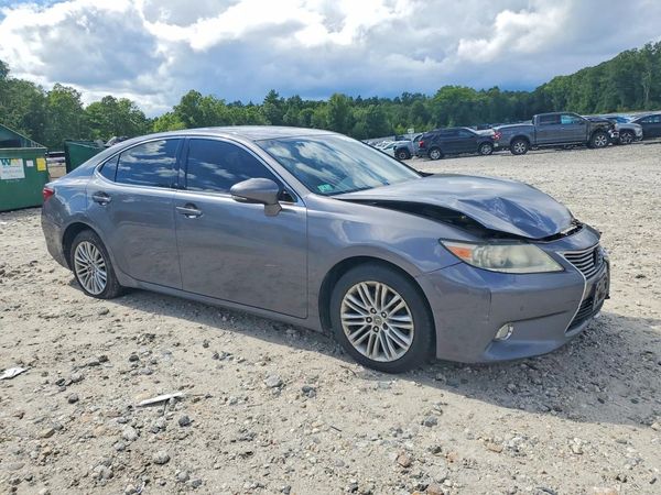 2013 LEXUS ES