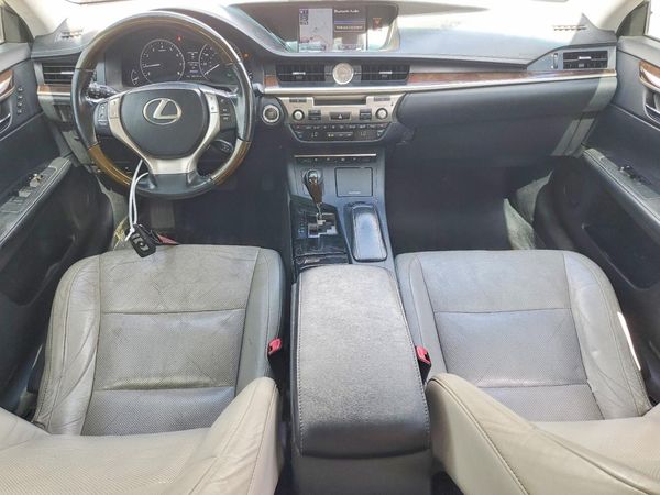 2013 LEXUS ES