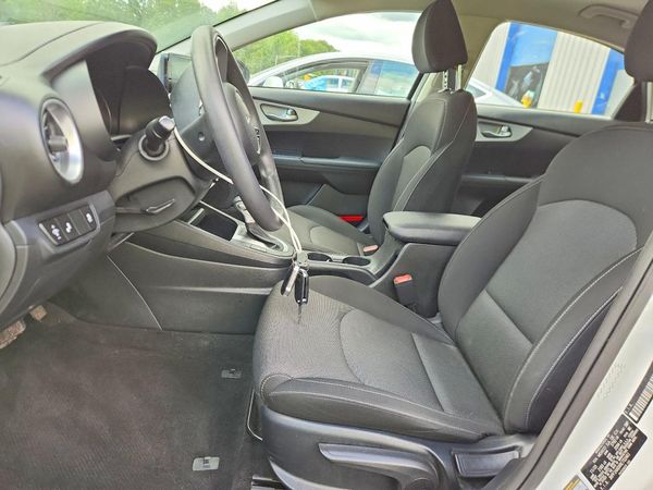 2024 KIA FORTE
