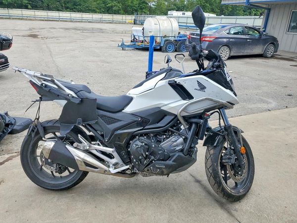 2025 HONDA NC CYCLE