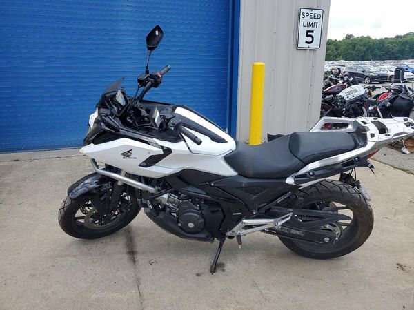 2025 HONDA NC CYCLE
