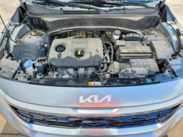 2023 KIA SELTOS EX