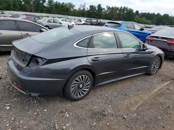 2022 HYUNDAI SONATA Limited