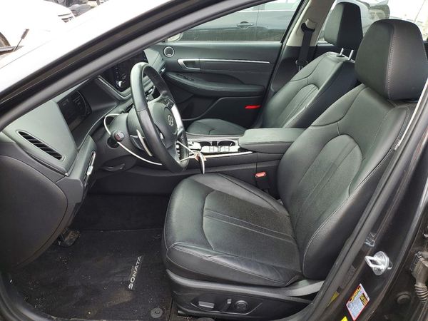 2022 HYUNDAI SONATA Limited