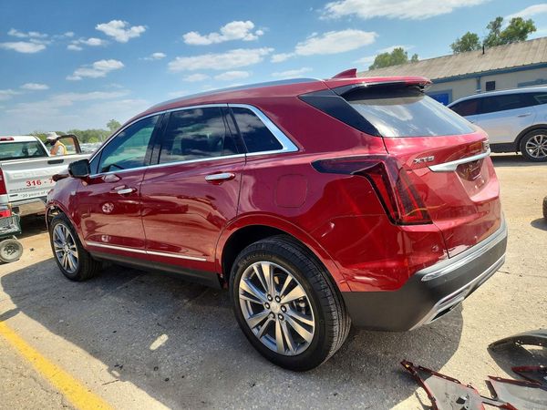 2024 CADILLAC XT5 Premium Luxury