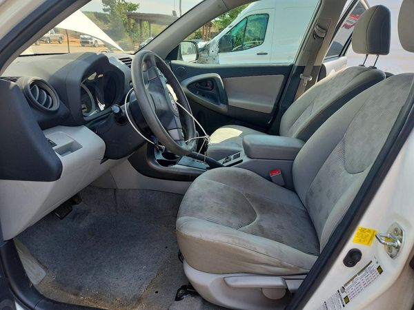2012 TOYOTA RAV4 Standard