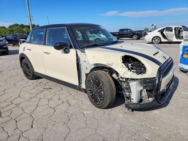 2023 MINI COOPER