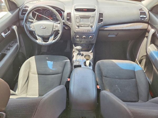 2015 KIA SORENTO GL