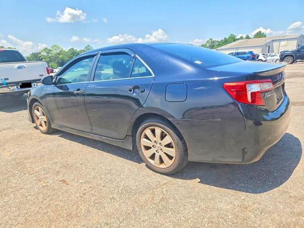 2013 TOYOTA CAMRY