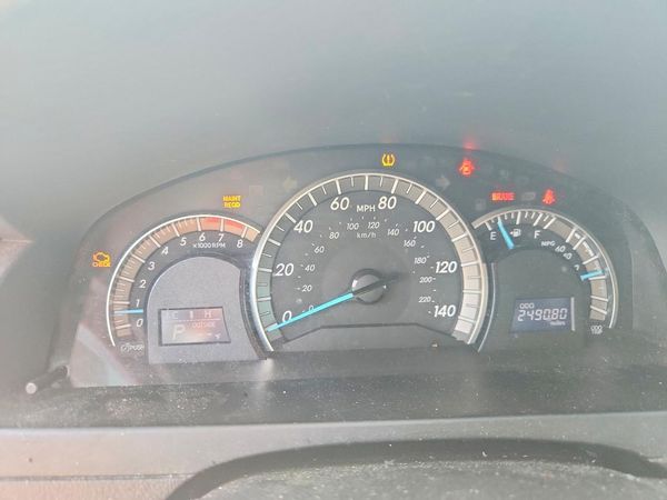 2013 TOYOTA CAMRY