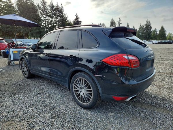 2013 PORSCHE CAYENNE S