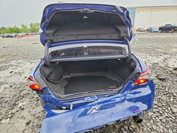2024 TOYOTA CAMRY