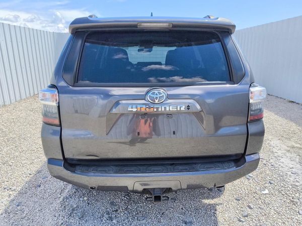 2023 TOYOTA 4RUNNER SR5