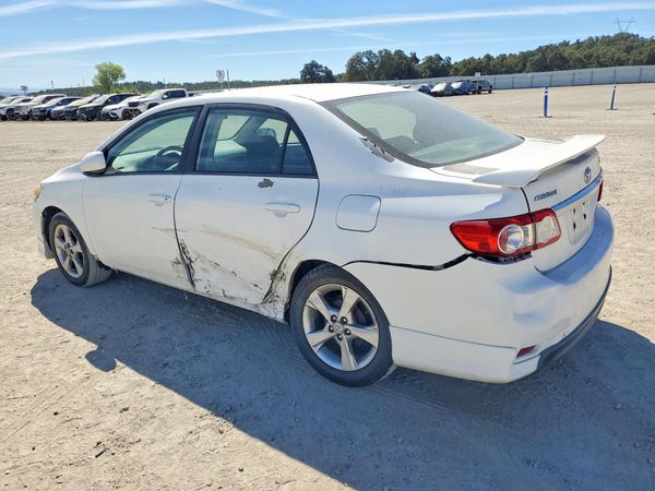 2013 TOYOTA COROLLA