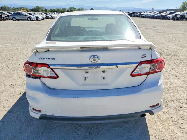 2013 TOYOTA COROLLA