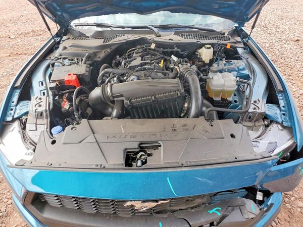 2026 FORD MUSTANG I4