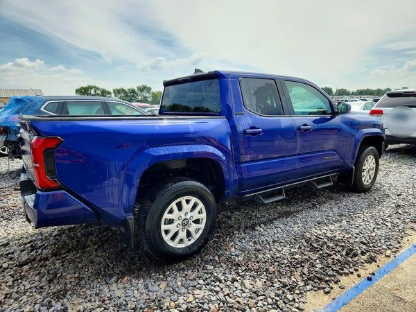 2025 TOYOTA TACOMA