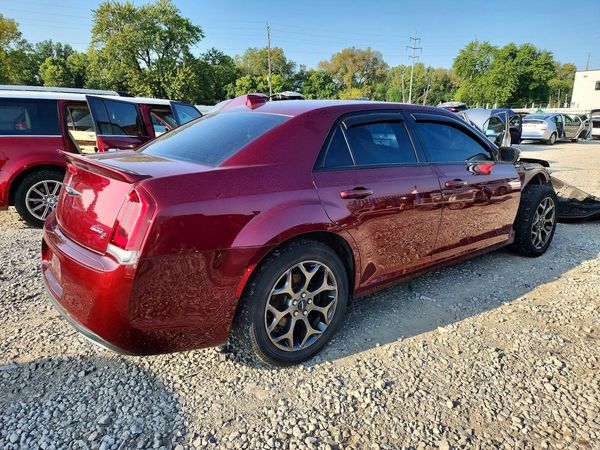 2018 CHRYSLER 300 300S