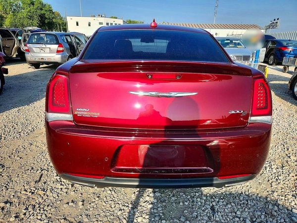 2018 CHRYSLER 300 300S