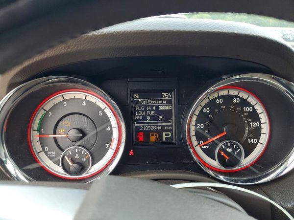 2013 DODGE DURANGO SXT AWD