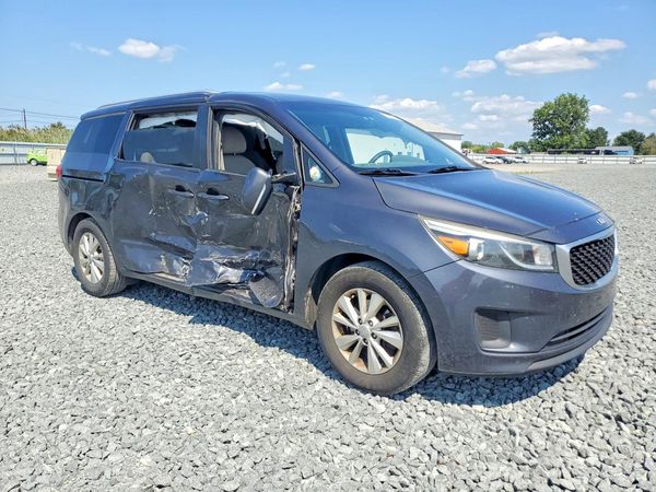 2016 KIA SEDONA LX - Middle-low