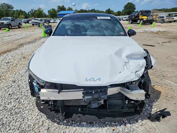 2024 KIA K5