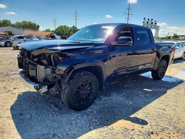 2024 TOYOTA TUNDRA Others