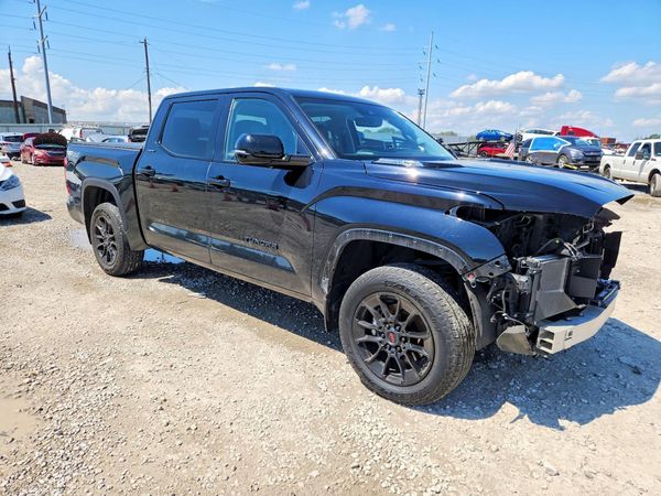 2024 TOYOTA TUNDRA Others