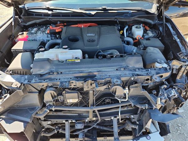 2024 TOYOTA TUNDRA Others
