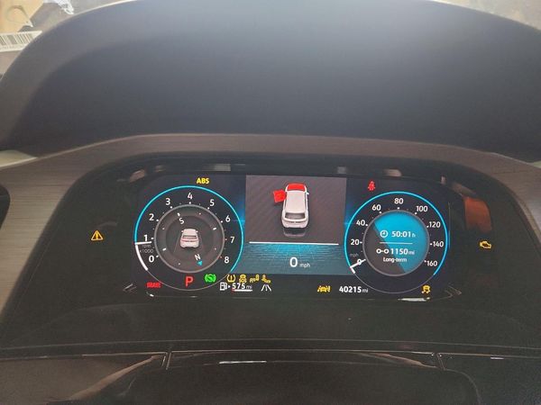 2025 VOLKSWAGEN ATLAS CROSS SPORT 4Motion SE