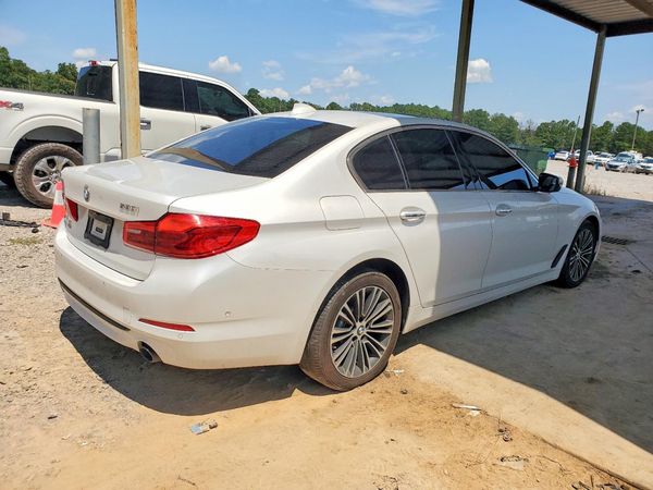 2017 BMW 530