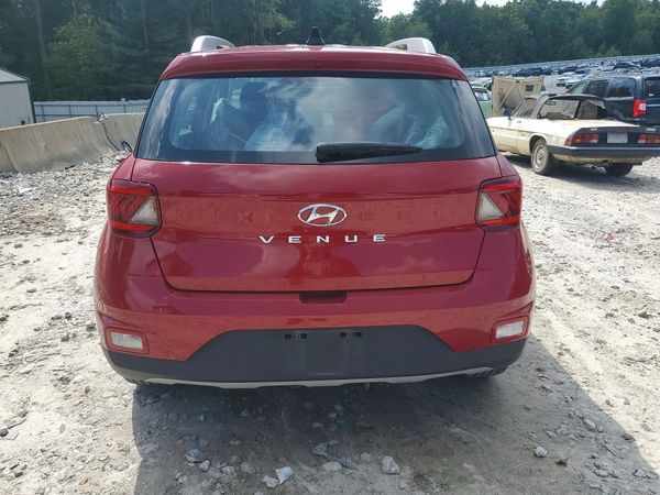 2022 HYUNDAI VENUE SEL & Limited