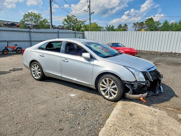 2017 CADILLAC XTS