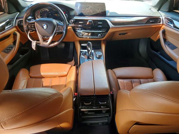 2019 BMW 530 xDrive