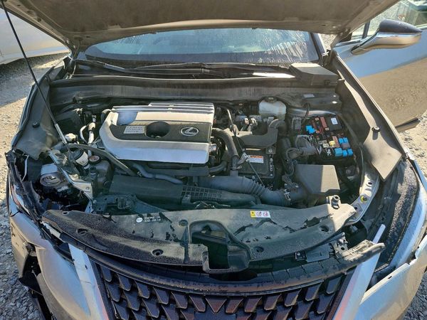 2021 LEXUS UX 250h Premium