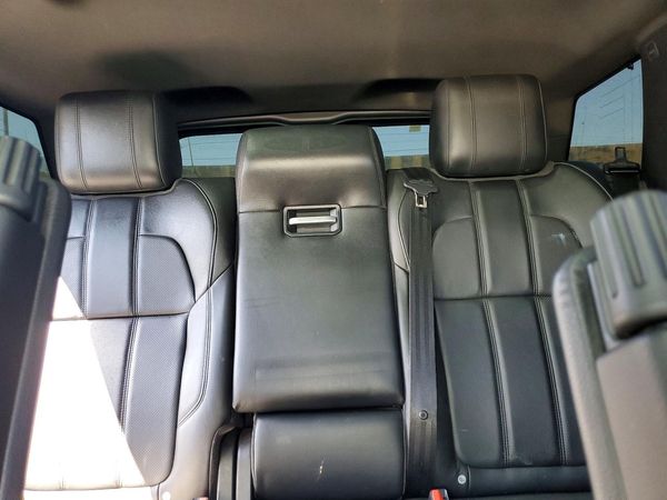 2017 LAND ROVER RANGE ROVER SPORT SE